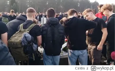 Ciri0n - czyżby narodził się nowy rodzaj frajera? Frajera spod grobu? 

#kononowicz #...