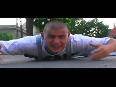 ElotuZiemia - "Wiesz ocebe czy szukasz miejsca gdzieś w zadymie?
Łapiesz proste wersy...