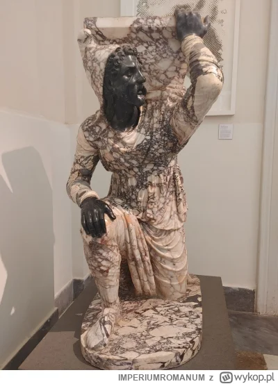 IMPERIUMROMANUM - Rzymska rzeźba ukazująca klękającego barbarzyńcę

Rzymska rzeźba uk...