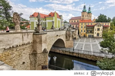 aleksc - Patrze teraz na zdjęcia kłodzka i to wygląda jak jakieś włoskie miasteczko, ...