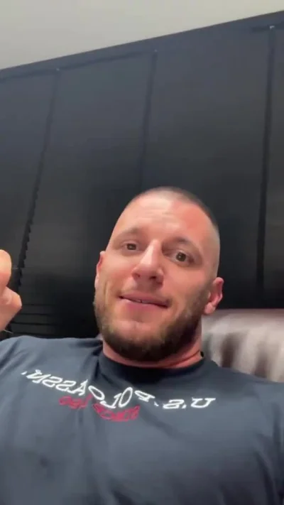 M4rcinS - 3 miesiące i tydzień temu, #dzikitrener twierdził, że zaprosi do walca wszy...