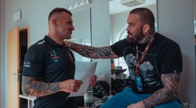 talarzon - REGULAMIN WALK FAME:
1. SĘDZIA MA ZAWSZE RACJE 
2. ZAKAZ OBRAŻANIA JAROSZA...