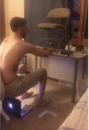 GenetycznyDominatornik - to ja przez dwa tygodnie z banem za niewinność patrzący jaka...