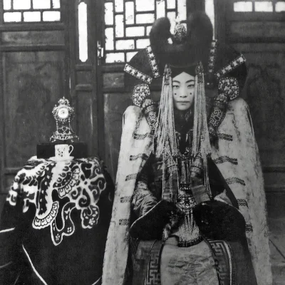 brusilow12 - Królowa Genepil z Mongolii. Zabita w 1938 roku podczas czystek stalinows...