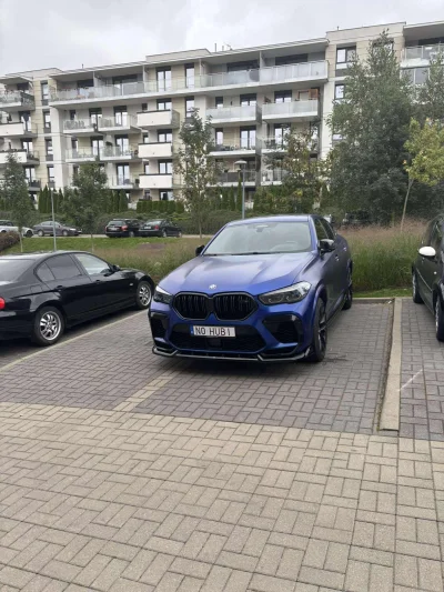 vieniasn - @Jasak jedno miejsce to za mało najlepiej to dwa zająć jak taki hubercik o...