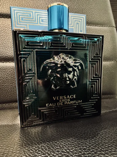 tomeek85 - #perfumy  Na sprzedaż Versace Eros EDP. Flakon, zostało około 190ml. Może ...