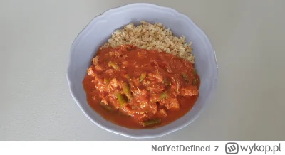 NotYetDefined - Dziś zrobiłem taki pomidorowy gulasz z kurczaka z fasolką szparagową....