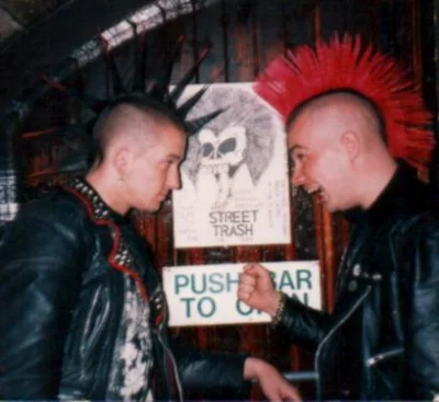 NevermindStudios - Kiedyś spotykałem się z taką "paczką" z subkultury punków i metalo...