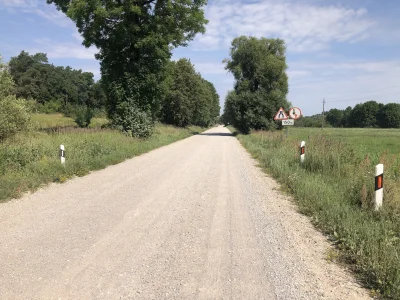 ChlopoRobotnik2137 - Typowa droga gminno-powiatowa na Litwie. Również określana miane...