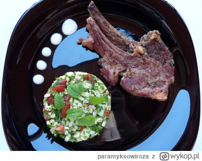 paramyksowiroza - Żeberka baranie, tabbouleh na bulgurze i toum.

#gotujzwykopem #jed...