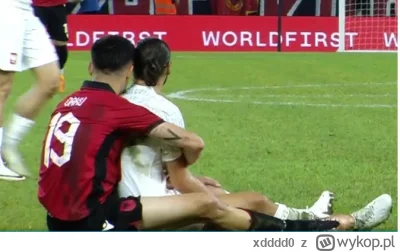 xdddd0 - Nie martw się Grzesiu, pamiętasz jaki zagrałeś sezon w Sevilli? ʕ•ᴥ•ʔ

#mecz