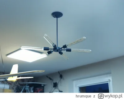 hrumque - @trebeter: i ten sam winowajca, ale wyłączony, a świeci panel led.