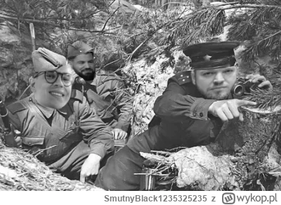 SmutnyBlack1235325235 - Oddziały Sovietbiseks i Sovieckizwyrol odpierają ataki nazist...