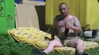 robert-kuzba - @Vigonath: dziś każdy zadowolony, a jutro znowu budzimy się w szarej r...