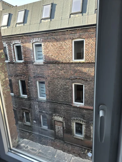 AtlantyQ - Mmmmm nie ma to jak piękne widoki zza okna ( ͡° ͜ʖ ͡°)

#heheszki