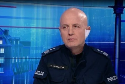 johann_10 - Uprzejma przypominajka, że widoczny na zdjęciu Łysy z KG Policji:

- niel...