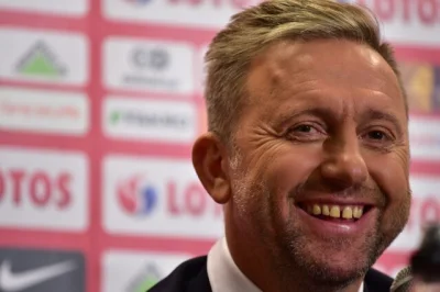 FikuMiku6 - Czy to będzie Brzeczek czy Gereth jaka różnica. Ta reprezentacja to dno i...