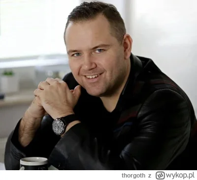 thorgoth - Jest w tym coś unikalnego i rozwalającego mi mózg, że były bramkarz w dysk...