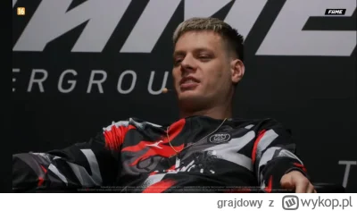 grajdowy - Uwielbiam to jak Taazy zawsze siedzi na wy#ebce i się pruje do Denisa xDDD...