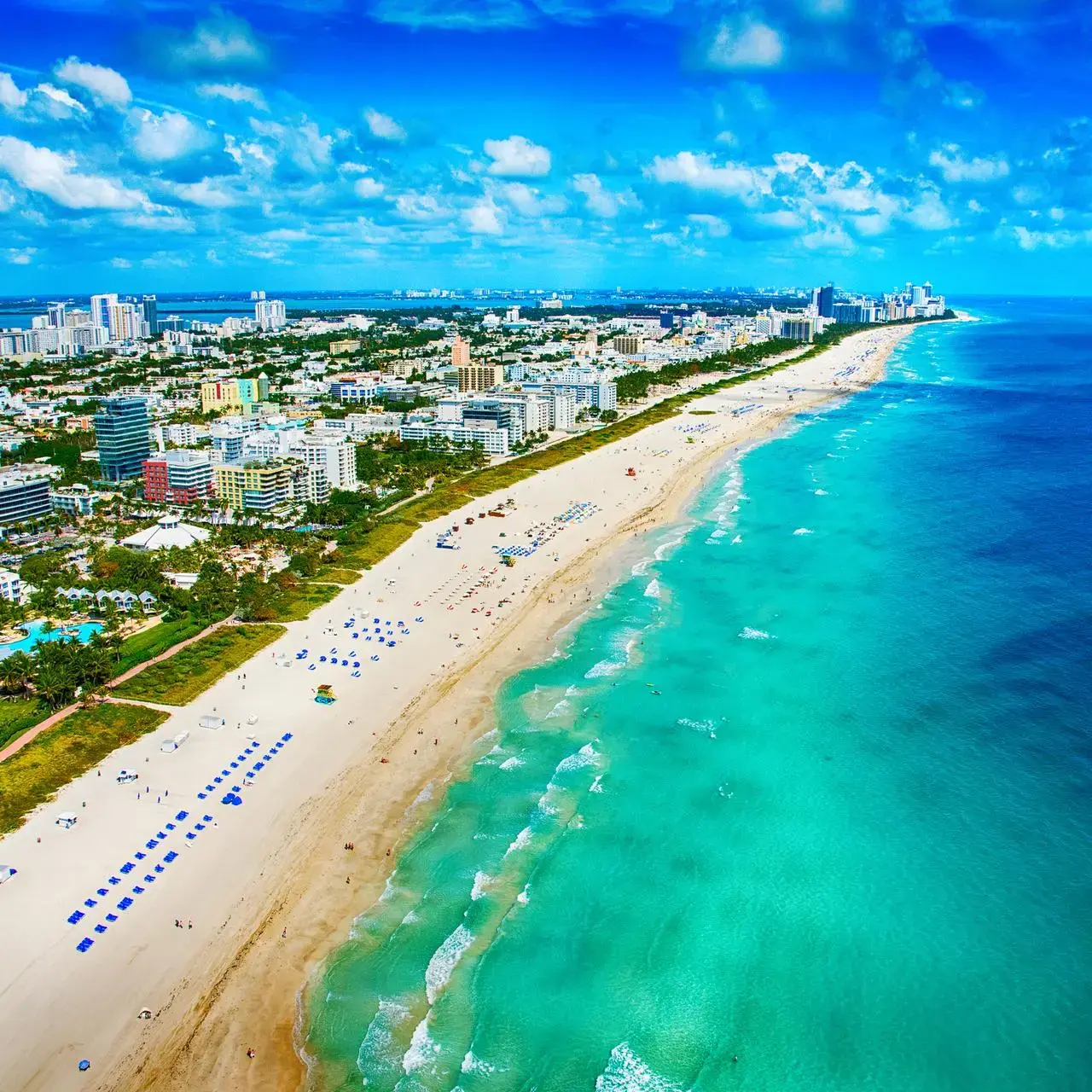 tomekx11994 - #przegryw tak o se zyc pod chmurka i cos tam dorobic na boku i wystarcz...