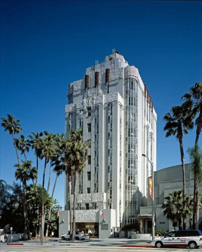 Loskamilos1 - The Sunset Tower Hotel powstał na terenie Los Angeles w 1931 roku, zapr...