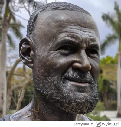 jarzynka - #nba śmieszny ten pomnik LeBrona