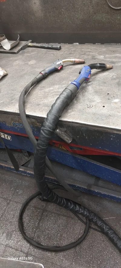 Capshov - Europejski knot vs. Czarna knaga przeznaczenia.
#pracaspawaczamnieprzeistac...