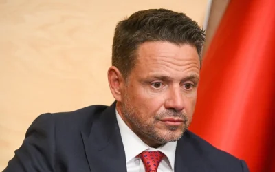 zdradek - Jaka jest różnica między 29 lutego, a patriotyzmem rafała trzaskowskiego? T...