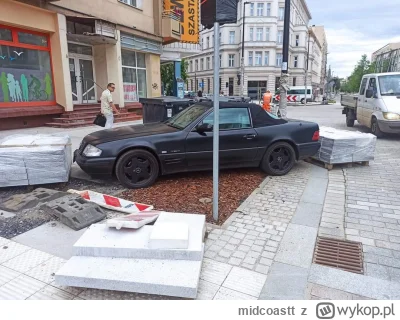 midcoastt - mistrz parkowania
zdjęcie:susza Szczecin 

#polskiedrogi #szczecin