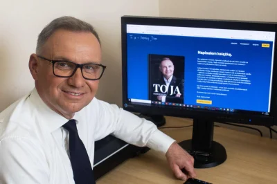 tomwick55 - Prezydent Andrzej Duda napisał książkę.To opowieść o jego życiu i prezyde...