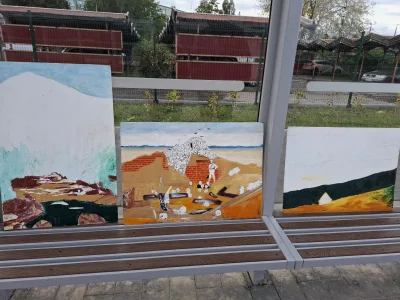 hanamontana_ - Witajcie Mirki, patrzcie na to idę se na autobus a tu takie coś, ktoś ...