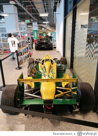 Xsarapicasso - @Xsarapicasso: E