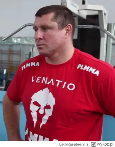 LadyRaspberry - Akademia Clownów.
Ale Miras to strateg - zajebiście siebie ustawił fr...