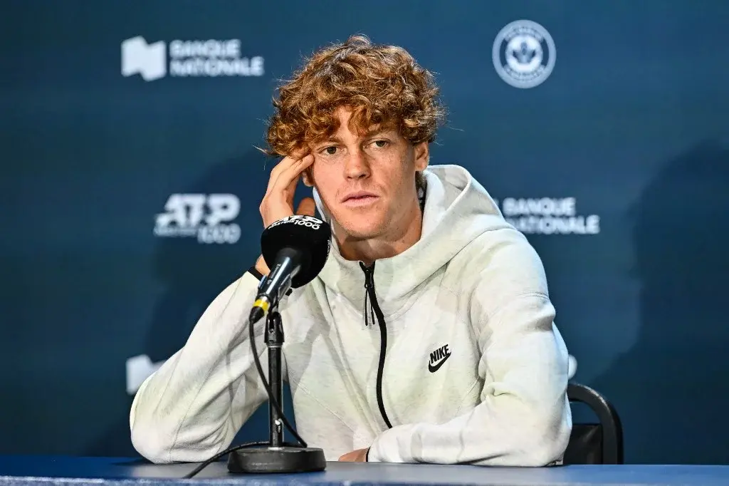 M.....7 - WADA ogłosiła, że Jannik Sinner został zawieszony na 3 miesiące. Od 9 luteg...