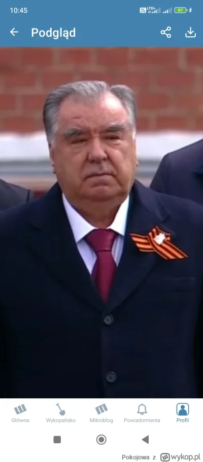 Pokojowa - @washington Co tam robi Leonid Breżniew? Wskrzesili go czy co? xD