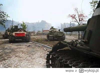 wojna - Radzieckie działa pancerne ISU-152 i czołgi ciężkie IS-2 w pobliżu Reichstagu...