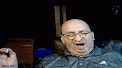 Czerwonyalimenciarz - @Cyclonus: 
Knur lucjan prosi co łaska na wigilie,o tyle mu się...