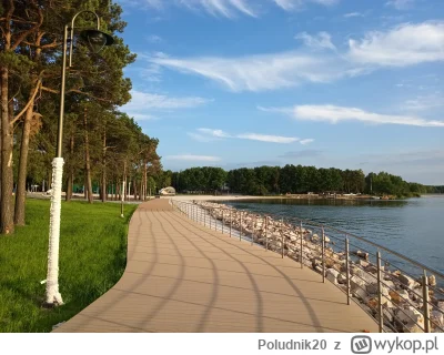 Poludnik20 - Fragment promenady na wschodnim wybrzeżu Zalewu Sulejowskiego. Wieś Smar...