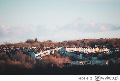 lebele - Kolorowe domki na wzgórzu - Bristol, Anglia

#fotografia #podroze #boysinbri...