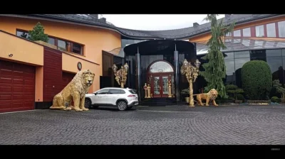 niecodziennyszczon - @MistrzKowalski: To są kurła jacyś nuworysze w wersji ekstremaln...