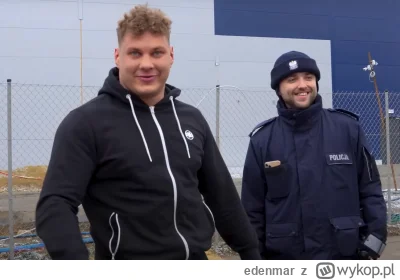edenmar - @BadBoyIndygo: a zatańczyłbyś z policją na tiktoku do tiktoka na tych filmi...
