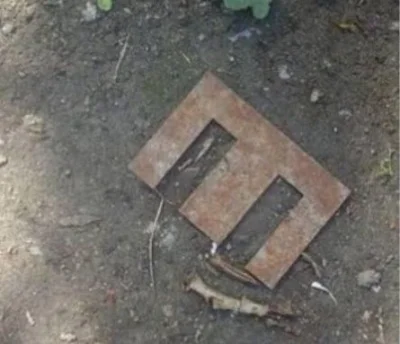 adamssson - Znalazłem dzisiaj ulotkę wykopu. Na bogato - metalowa. #wykop