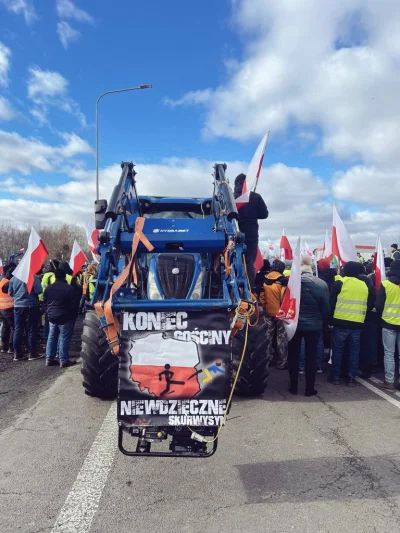 pogop - Czasami mam wrażenie, że transparenty na proteście rolników przygotowuje rusk...