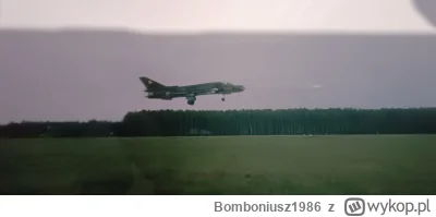 Bomboniusz1986 - Pamiętam jak kiedyś byłem na airshow w Radomiu i leżąc na trawce mię...
