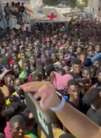 Badmadafakaa - W ciągu ostatnich 36 godzin 7000 nielegalnych Afrykańczyków dotarło do...