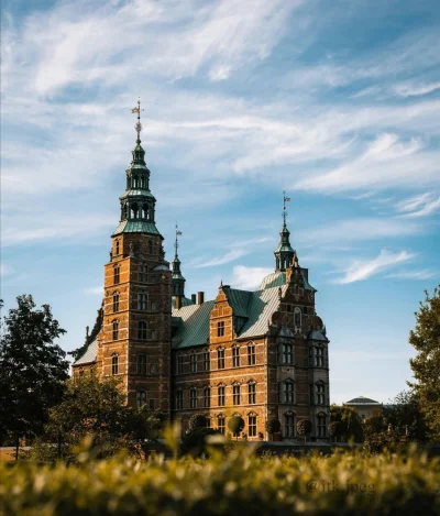 Loskamilos1 - Zamek Rosenborg, dawna siedziba duńskich królów, a obecnie muzeum zloka...
