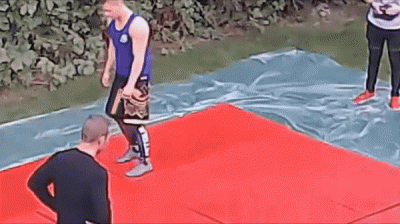 boolProptestingCheatsEnabledtrue - Kiedy wbijasz na wikop po bananie i pomyliłeś odwa...