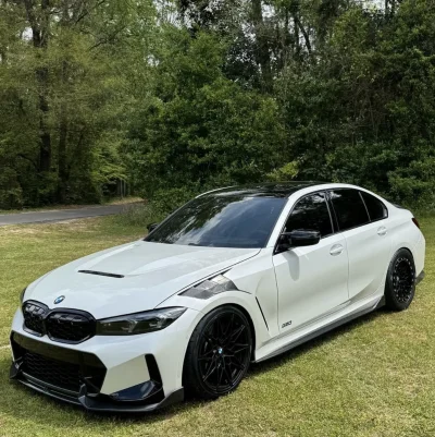 kierowcabombowca - Co sądzicie o takich dokładkach i bodykicie do seryjnego auta? 

H...