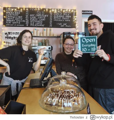 Yetoslav - Cena kawy w kawiarnii.

Dlaczego kawa w kawiarni w Polsce jest droga? Jedn...
