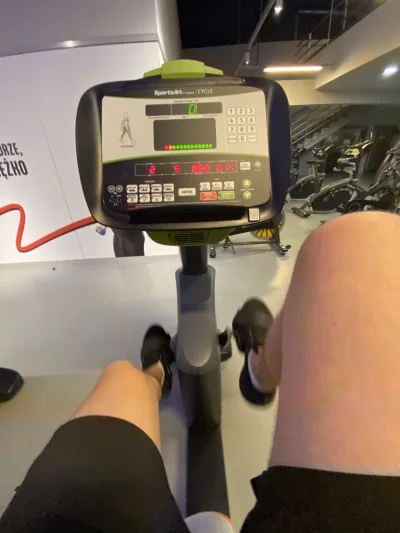 DoWeselaSieOgarne - @HADESP2K: Zacząłem właśnie cardio a później idę na saunę. Miło ż...